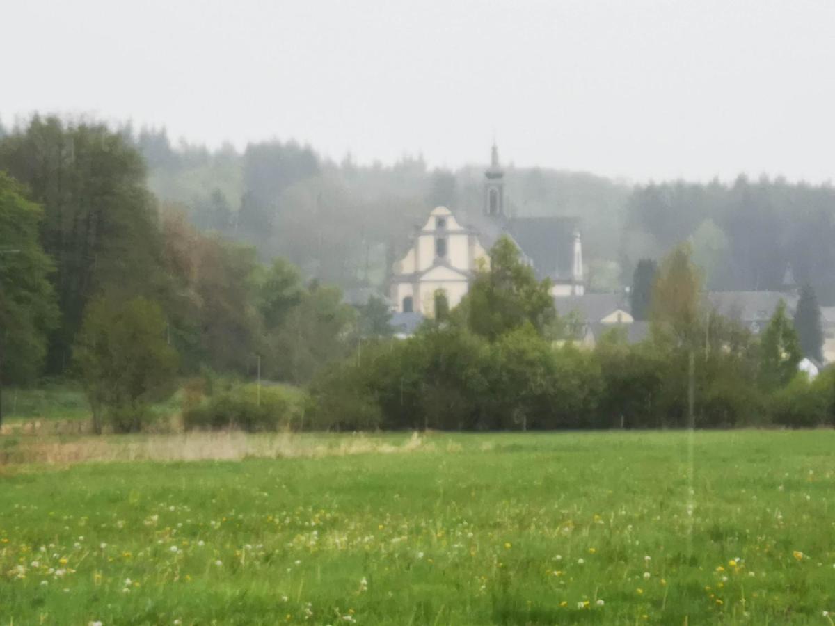 Ferienhaus Vulkaneifel Abtei Himmerod Großlittgen Esterno foto